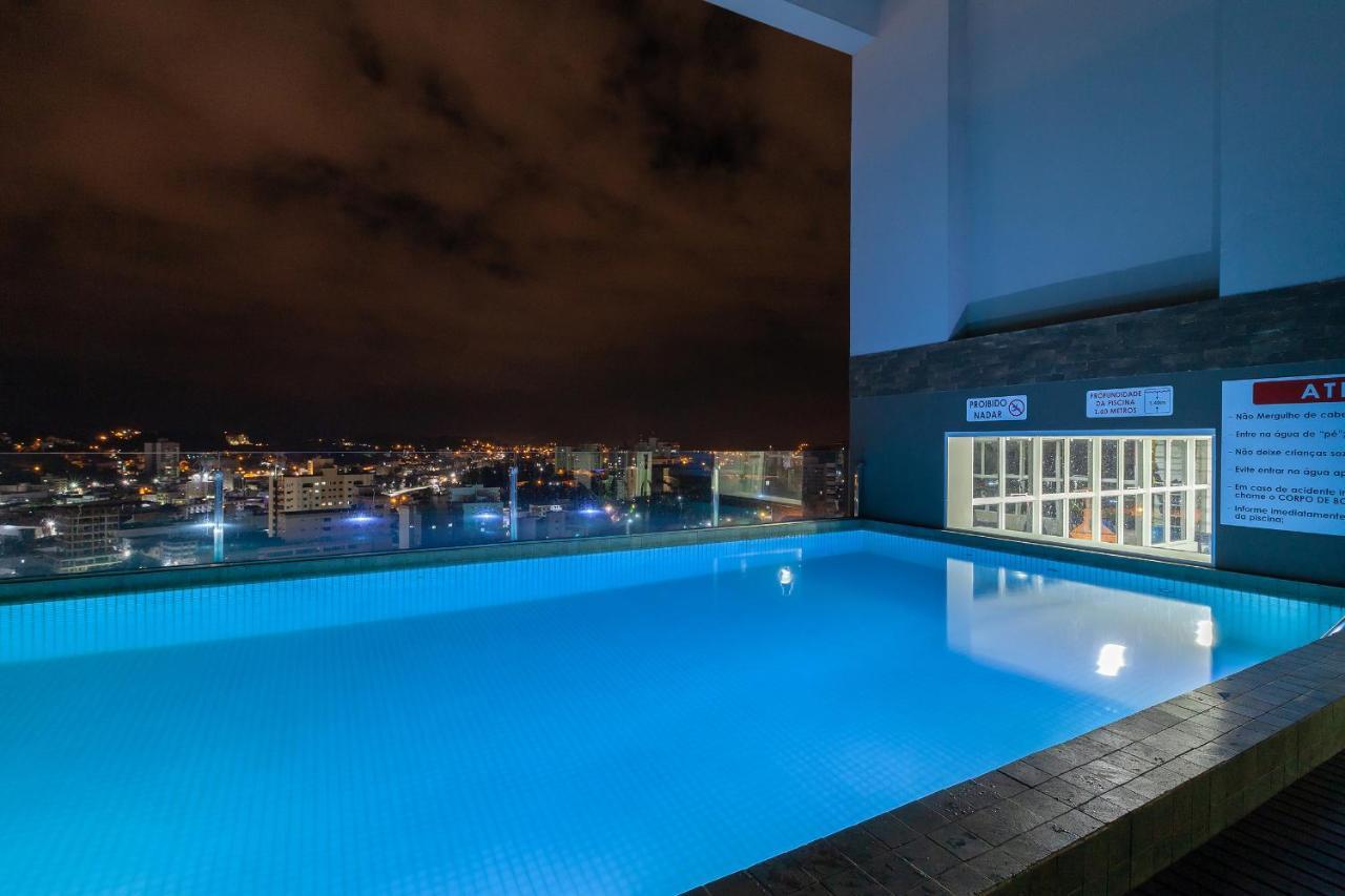 Tri Executive 4*