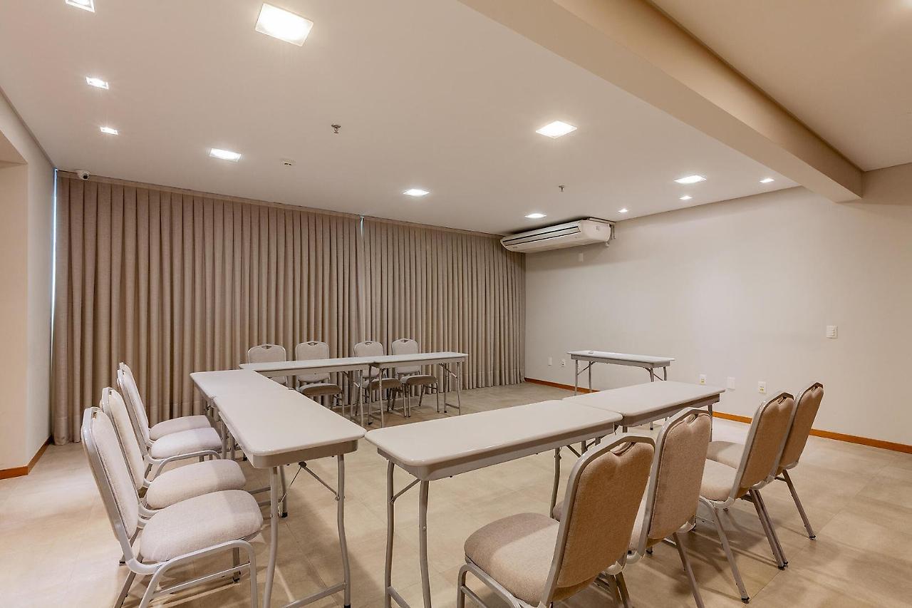 Hotel Tri Executive