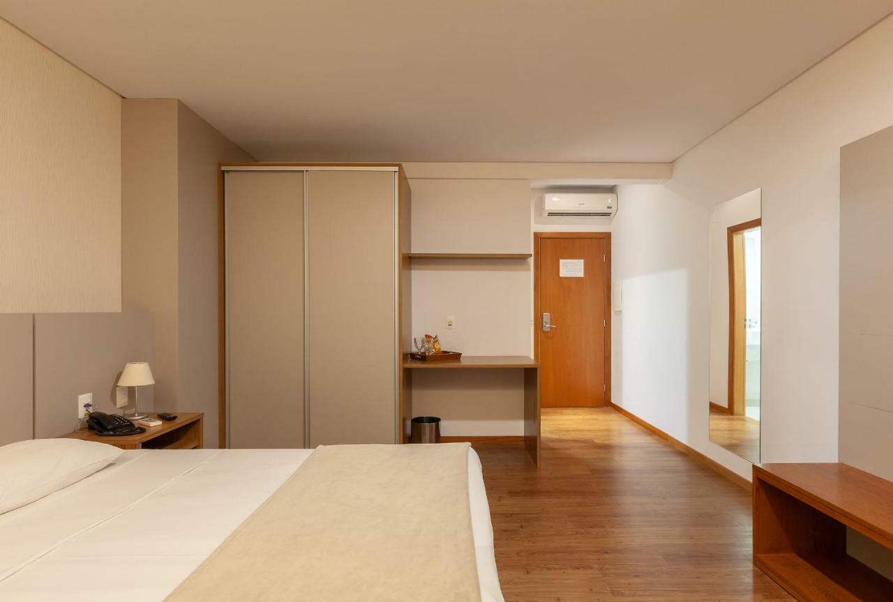 Tri Executive Hotel 4*